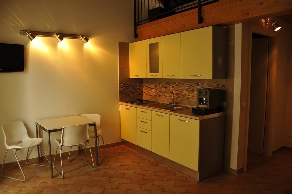 Caterina Residence Фаенца Екстер'єр фото